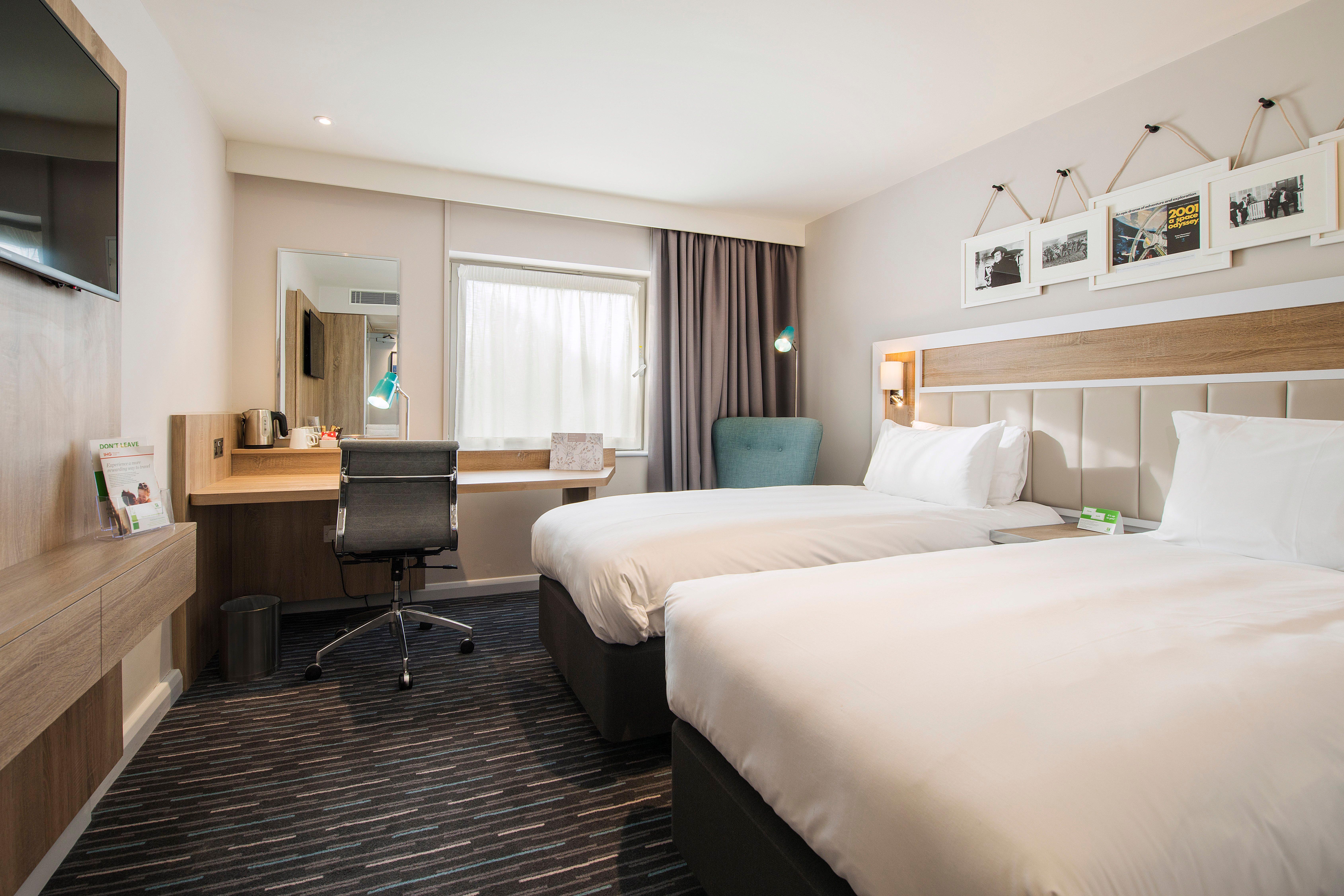 Holiday Inn London-Shepperton By Ihg Esterno foto