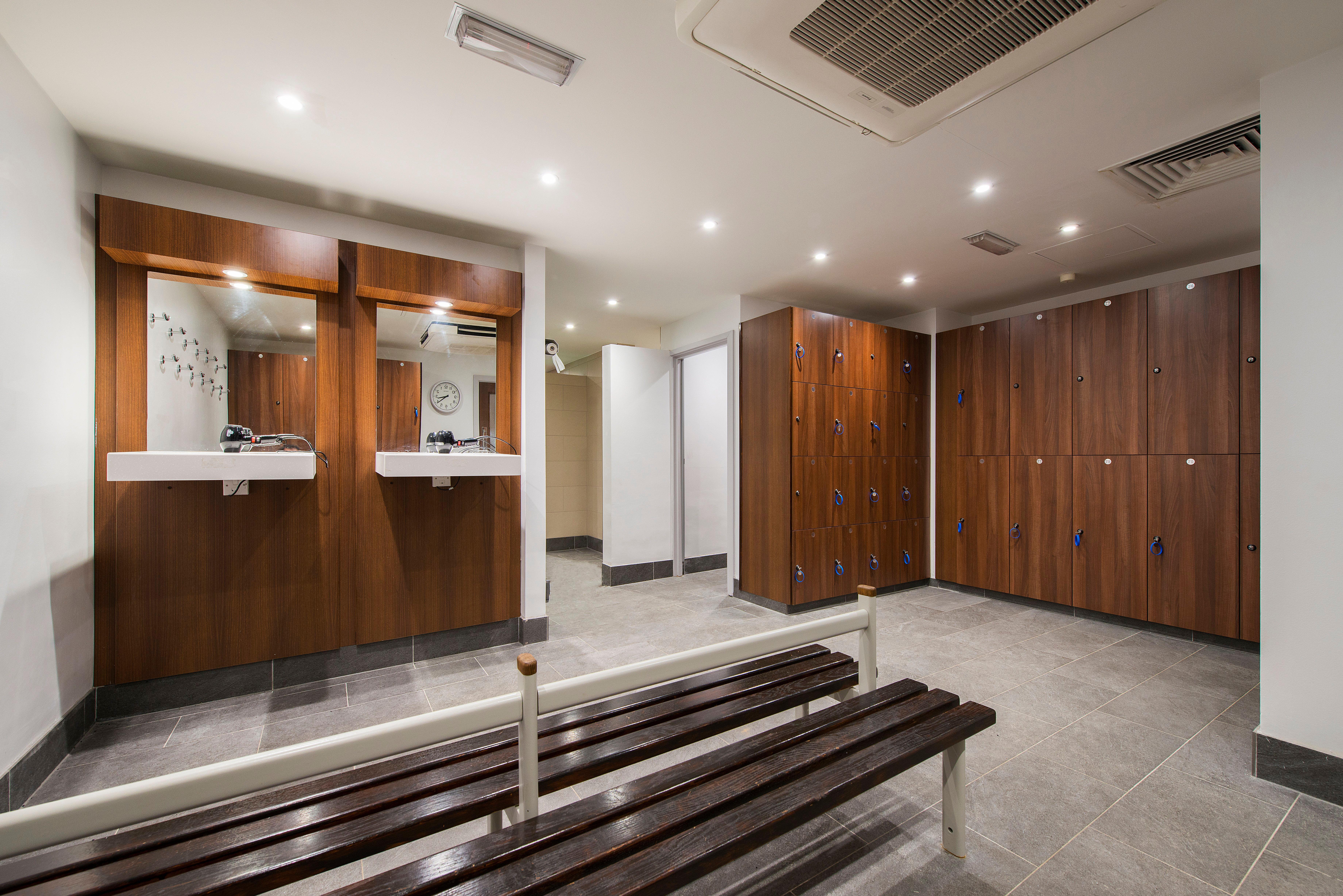 Holiday Inn London-Shepperton By Ihg Esterno foto