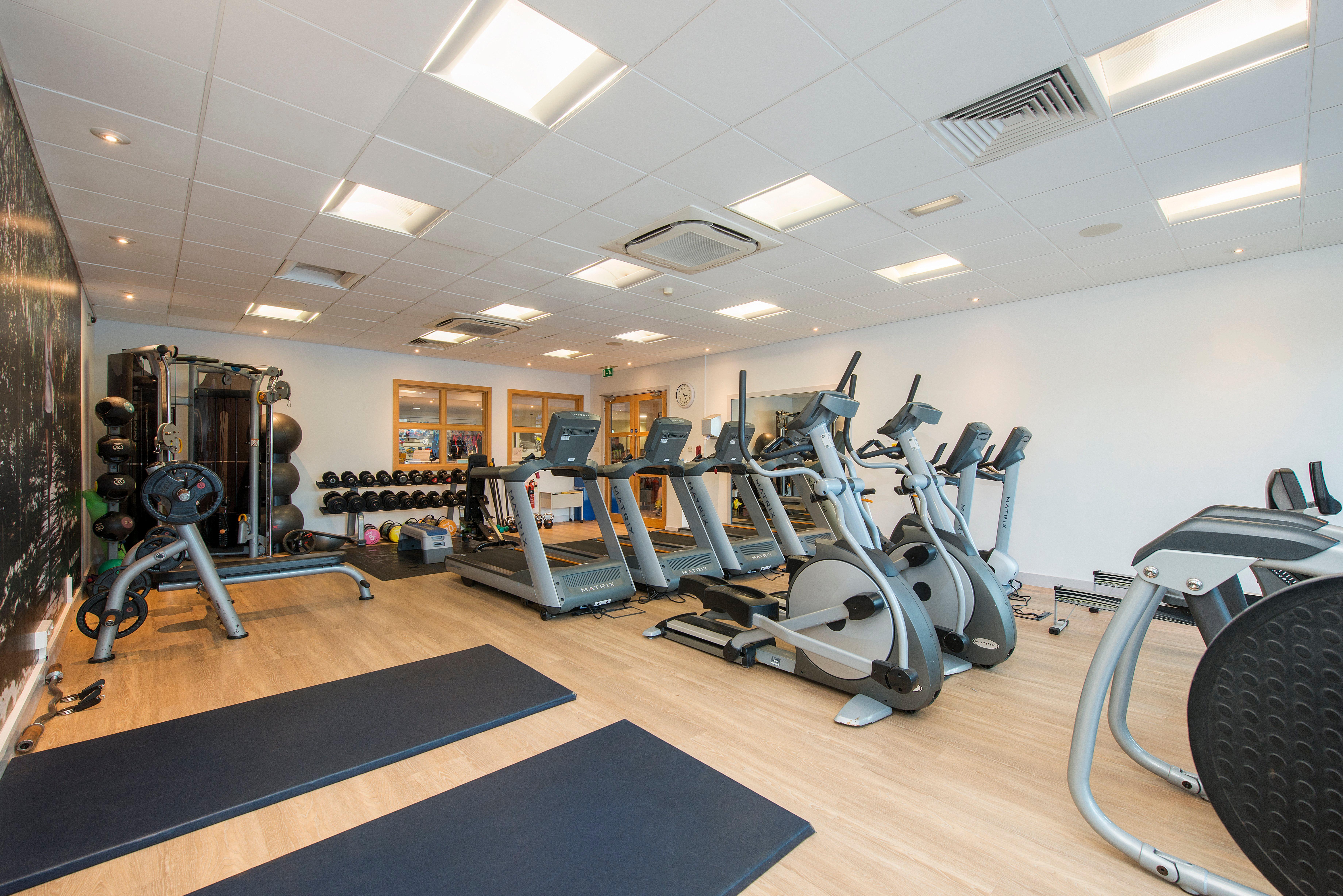 Holiday Inn London-Shepperton By Ihg Esterno foto